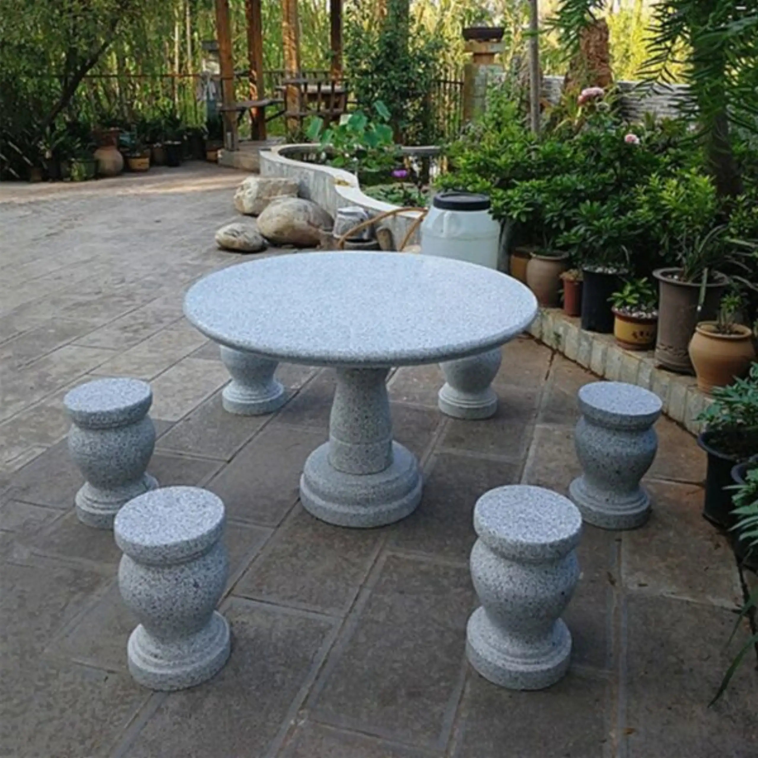 Tables and chairs - Image 2
