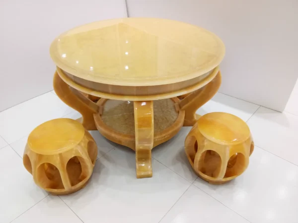 Tables and chairs - Image 4