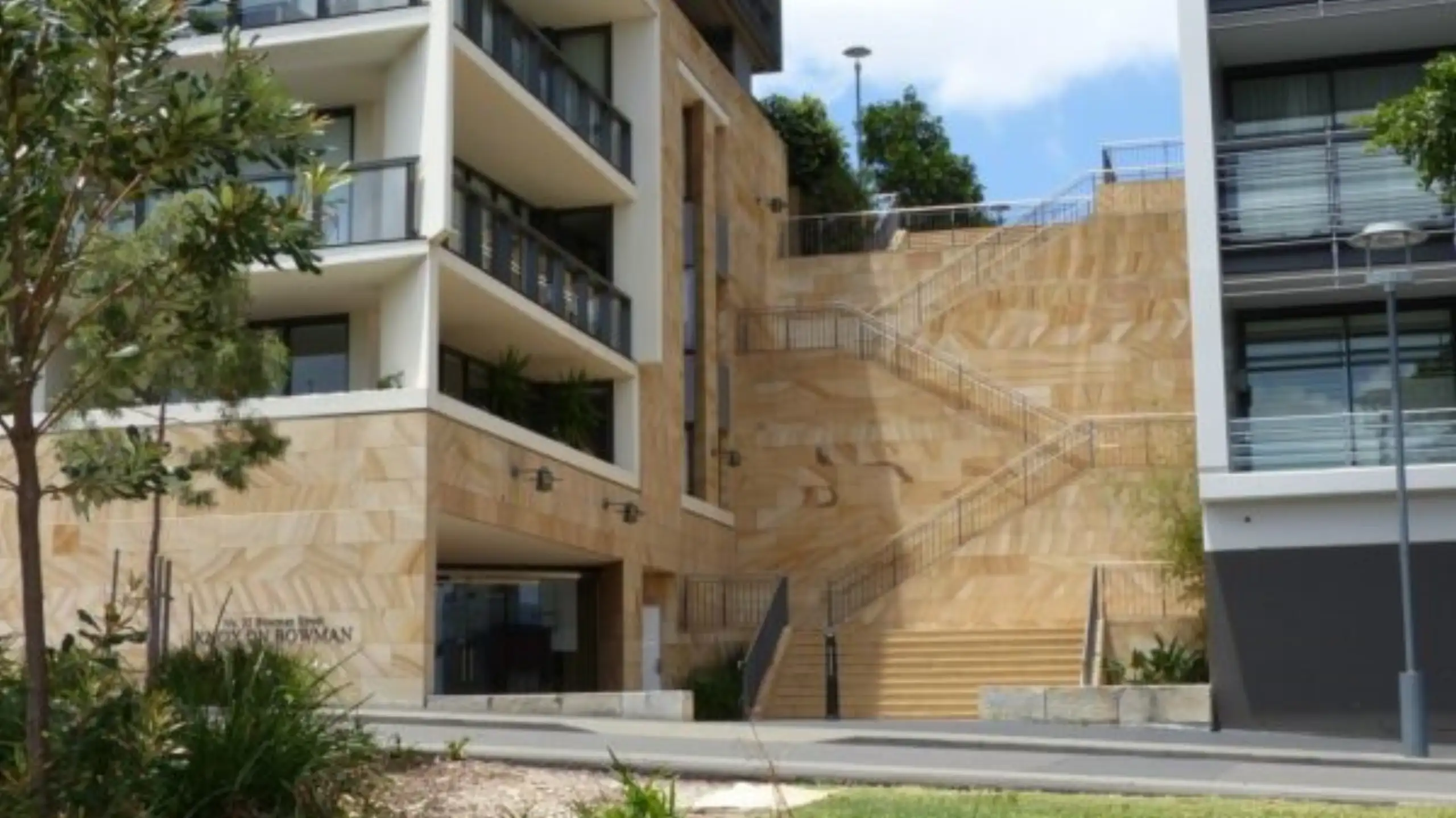 Wall surface - Image 4
