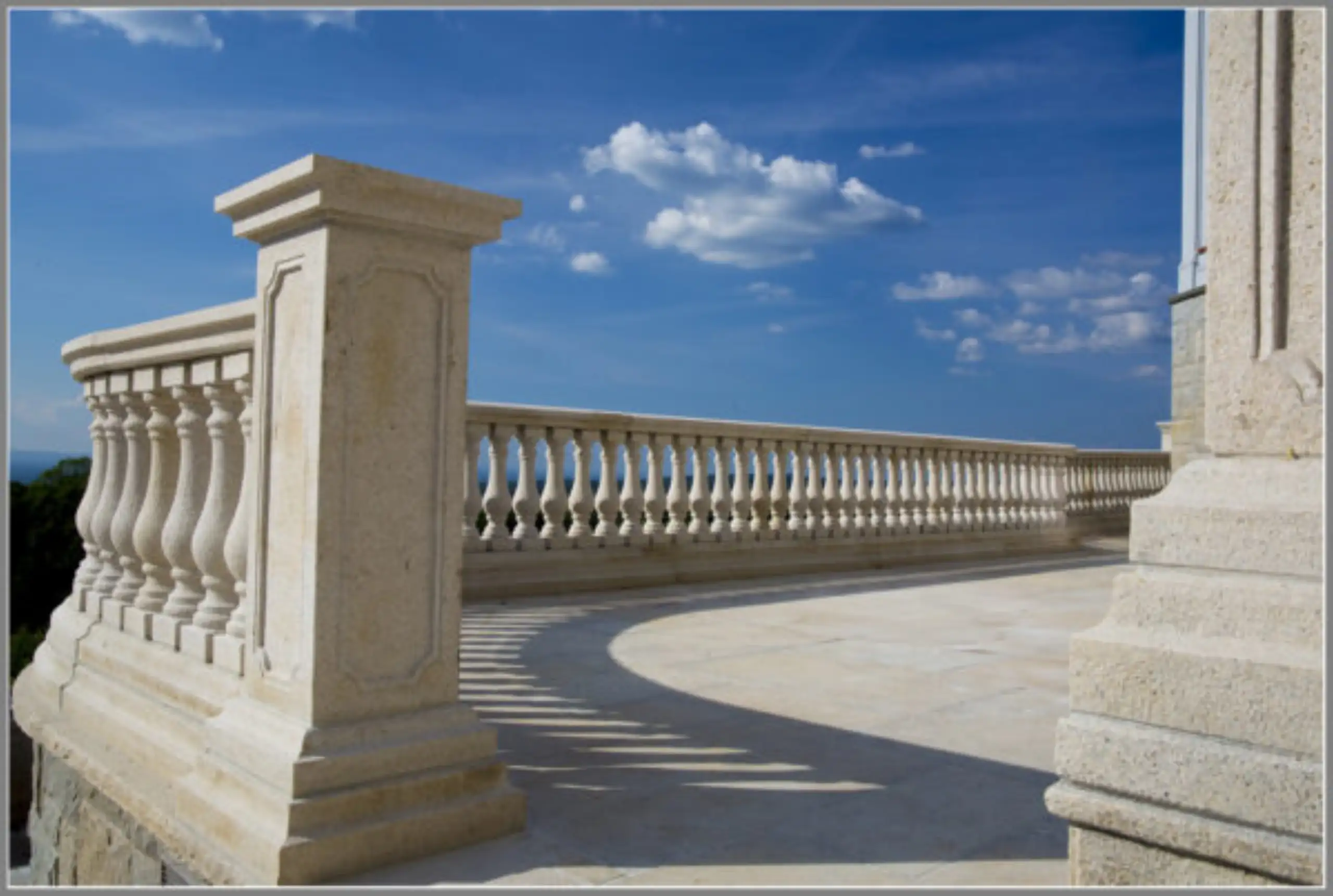 Railing - Image 3