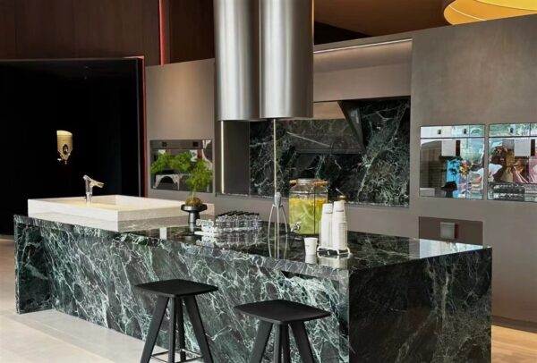 Tabletop panel - Image 3