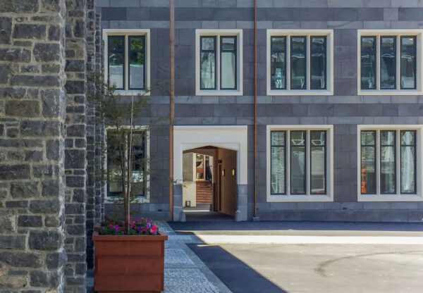 Wall surface - Image 2