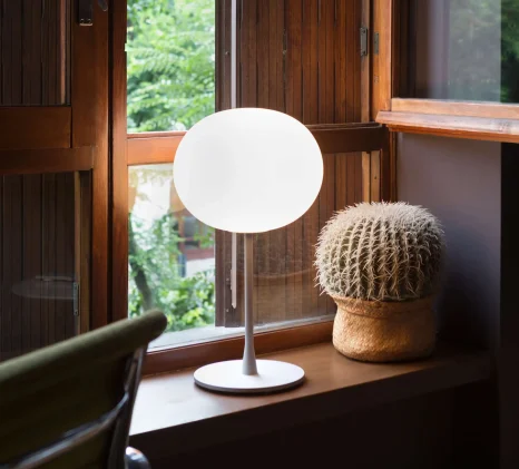 glo-ball-t1-silwer-tafel-morrison-flos-01